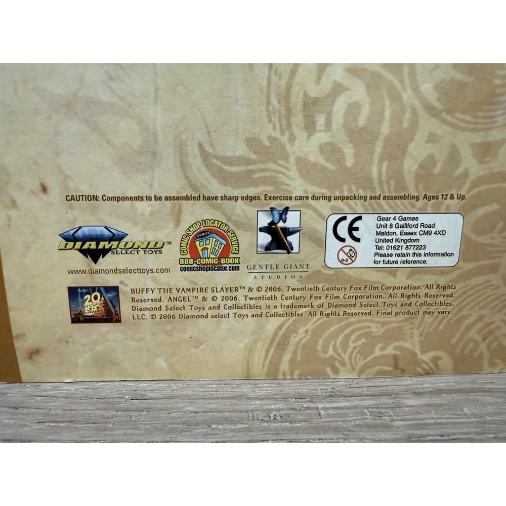 Buffy the Vampire Slayer Action Figure Accessory Pack (weapons) Sealed - Picture 6 of 9